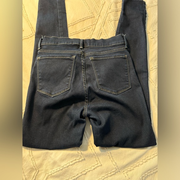 Like New Mott & Bow HIGH RISE SKINNY JANE JEANS - Picture 7 of 12